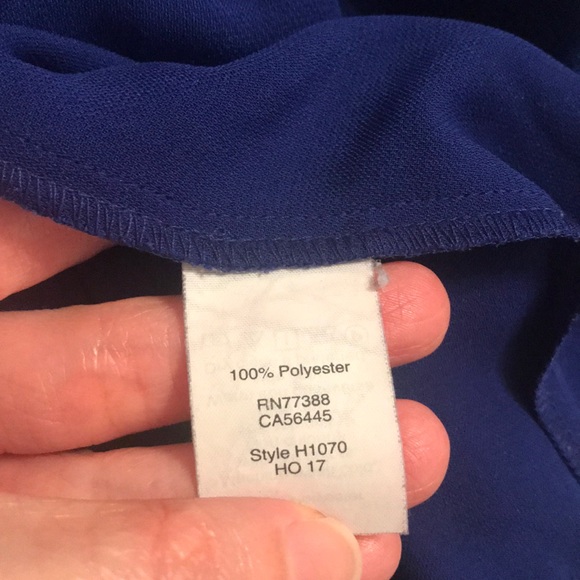 Like new J. Crew off the shoulder top - Picture 3 of 7